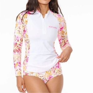 Rip Curl Women's Copacabana Long Sleeve
UPF Rash Guard Size XS
